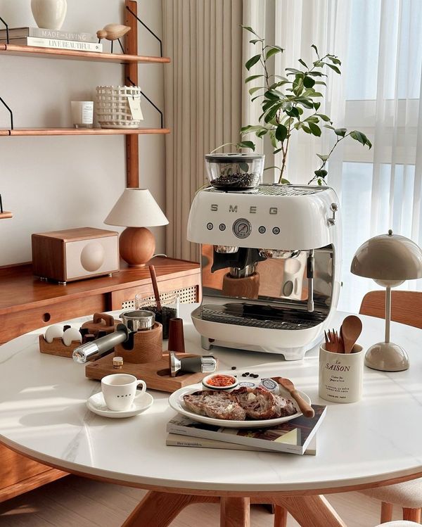 Rock My Christmas Competition Advent Day 11: Win a Smeg Espresso Coffee Machine with Grinder from The Wedding Shop